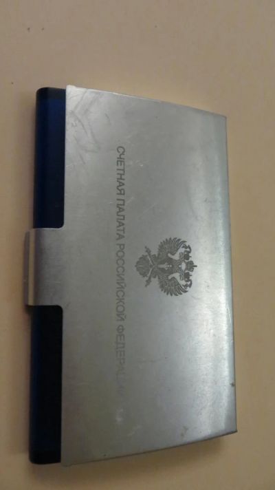 Лот: 9166062. Фото: 1. для визиток футляр отдам. Печати, штампы, оснастки