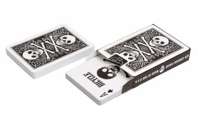 Лот: 11343532. Фото: 1. Карты Bicycle Skull, оригинал... Настольные игры, карты