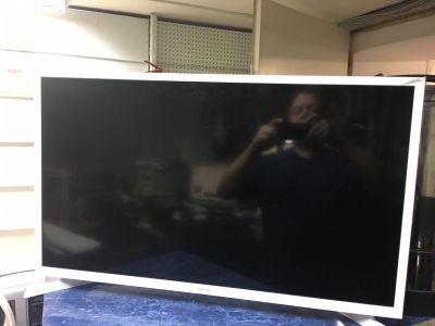 Лот: 16907569. Фото: 1. Телевизор Samsung 32 с рубля. Телевизоры