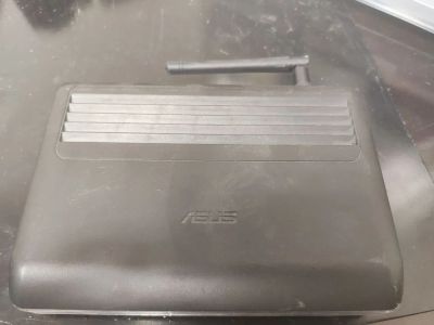 Лот: 23955934. Фото: 1. Wifi роутер asus wl-520gc. Маршрутизаторы (роутеры)