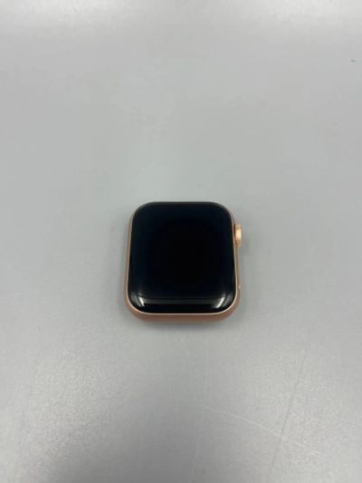 Лот: 20276578. Фото: 1. Apple Watch Series 5 40mm Rose... Смарт-часы, фитнес-браслеты, аксессуары