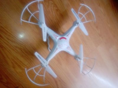 Лот: 23244622. Фото: 1. Квадрокоптер Syma X5. Квадрокоптеры