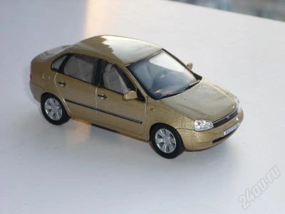 Лот: 196718. Фото: 1. lada kalina маcштаб 1:43. Автомоделизм