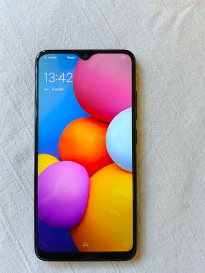 Лот: 25412164. Фото: 1. Смартфон VIVO Y1S Оливковый Чёрный. Смартфоны