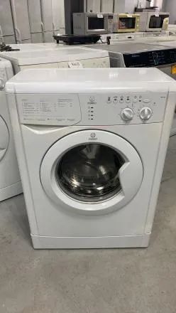 Лот: 21453043. Фото: 1. стиральная машина indesit б/у... Стиральные машины