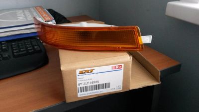Лот: 4148942. Фото: 1. Повторитель Toyota corolla ae100... Оптика и освещение