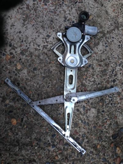 Лот: 7332155. Фото: 1. Стеклоподъемники Toyota Raum nzc20. Электрооборудование