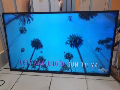 Лот: 14462098. Фото: 1. Телевизор Samsung UE43MU6100U. Телевизоры