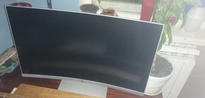 Лот: 21792045. Фото: 1. HP 27 Curved Display. ЖК-мониторы