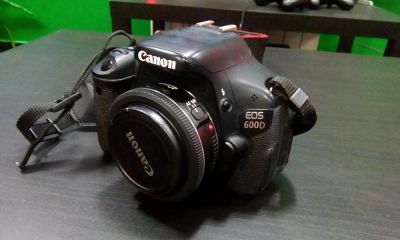 Лот: 7827837. Фото: 1. Canon EOS 600D + Canon EF 75-300mm... Цифровые зеркальные