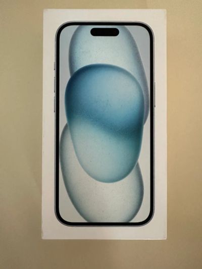 Лот: 21440988. Фото: 1. iPhone 15 128gb Blue. Смартфоны
