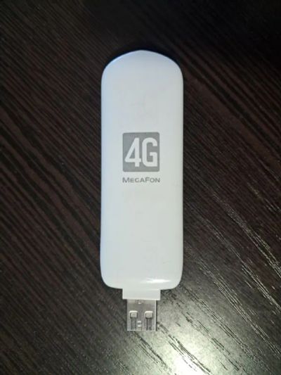 Лот: 21642694. Фото: 1. USB модем мегафон 4G. Проводные модемы