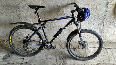 Лот: 12189912. Фото: 1. GT Avalanche 3.0 2012. Велосипеды