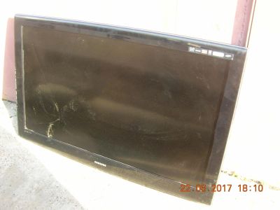 Лот: 9871913. Фото: 1. ЖК телевизор Samsung LE46B550A5W... Телевизоры