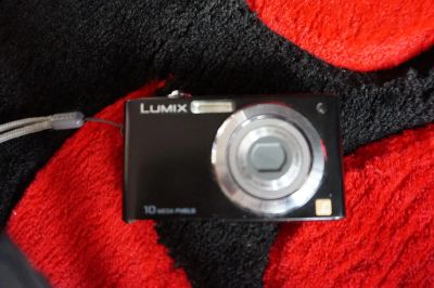 Лот: 6197103. Фото: 1. Фотоаппарат Panasonic. Цифровые компактные