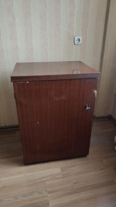 Лот: 25526088. Фото: 1. Швейная машинка. Швейная, вязальная