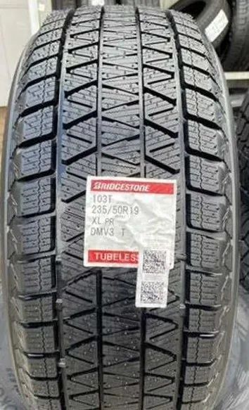 Лот: 19440426. Фото: 1. шины 235/50 R19 Bridgestone Blizzak... Шины