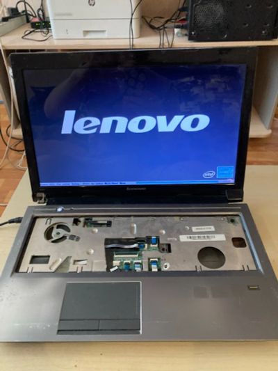 Лот: 19994149. Фото: 1. Lenovo v570 (i3-2310m, 4gb, 750gb... Ноутбуки