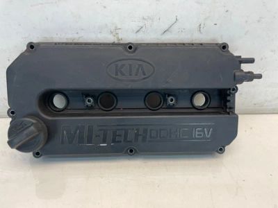 Лот: 23532256. Фото: 1. клапанная крышка Kia Spectra SD. Двигатель и элементы двигателя