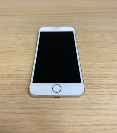 Лот: 15327070. Фото: 1. Apple iPhone 7 32Gb Gold (Б/У... Смартфоны