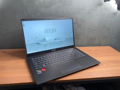 Лот: 20869288. Фото: 1. MSI Modern 15,6"IPS/R5-5625U/256... Ноутбуки