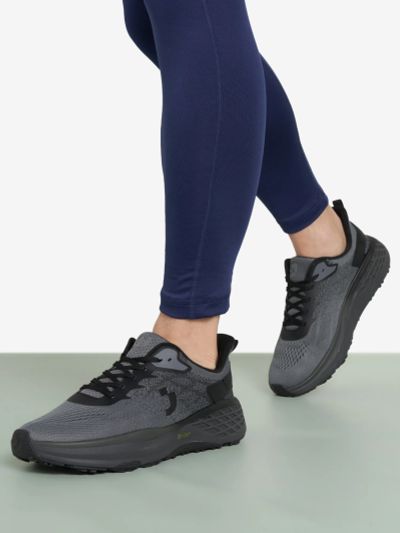 Лот: 25369945. Фото: 1. Кроссовки мужские Safety Jogger... Кеды, кроссовки, слипоны