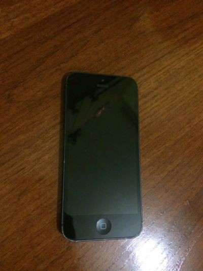 Лот: 8846301. Фото: 1. Продам iPhone 5. Смартфоны