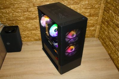 Лот: 24869345. Фото: 1. Мощный игровой ПК [Ryzen 7-2700X... Компьютеры в сборе