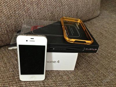 Лот: 2534186. Фото: 1. IPhone 4. Смартфоны