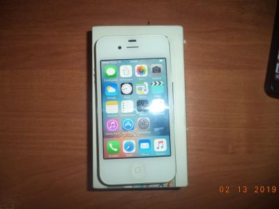 Лот: 13223345. Фото: 1. iPhone 4s сутки!. Смартфоны