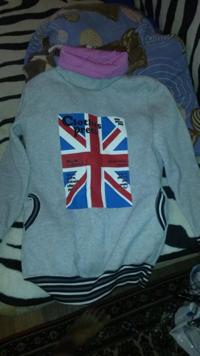 Лот: 6153952. Фото: 1. Кофта теплая. Свитеры, толстовки, худи