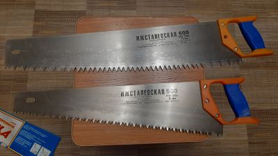 Лот: 18898866. Фото: 1. Две ножовки. Ручной инструмент