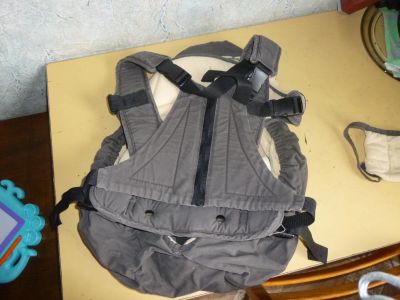 Лот: 18812235. Фото: 1. Рюкзак - переноска для детей. Слинги, эрго рюкзаки, переноски