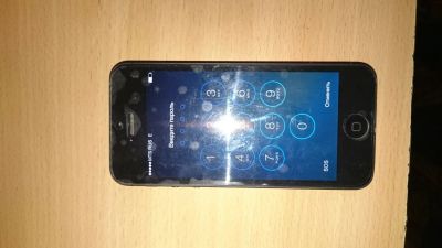 Лот: 4994077. Фото: 1. IPhone 5 16gb Black. Смартфоны