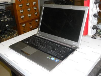 Лот: 5189997. Фото: 1. Ноутбук Samsung RV511 Intel Core... Ноутбуки