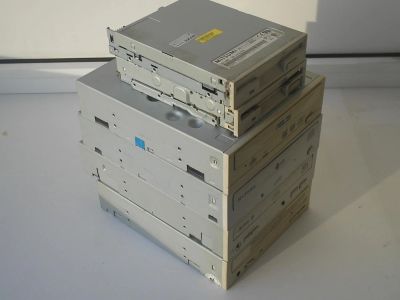 Лот: 5614579. Фото: 1. Приводы (6 шт.) CD, CD-R/RW, DVD-RW... Приводы CD, DVD, BR, FDD