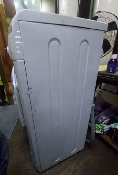 Лот: 21424388. Фото: 1. Стиральная машина hotpoint ariston. Стиральные машины