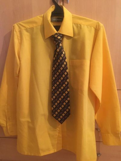 Лот: 10553625. Фото: 1. Классическая рубашка- желтая. Рубашки