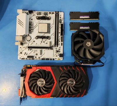 Лот: 25674748. Фото: 1. Мощная сборка Ryzen 7 5700x 32gb... Комплекты запчастей