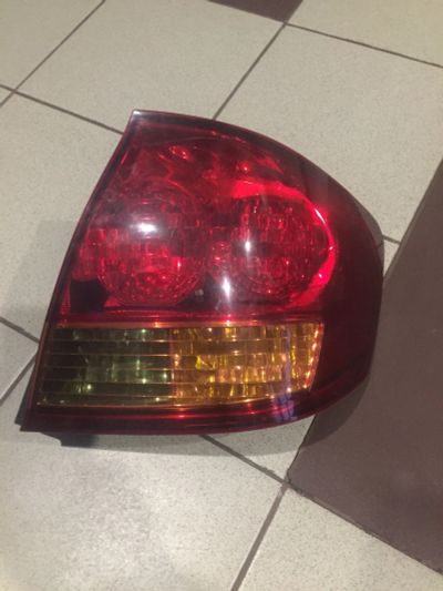 Лот: 15427508. Фото: 1. Стоп сигнал правый Toyota Allion... Оптика и освещение