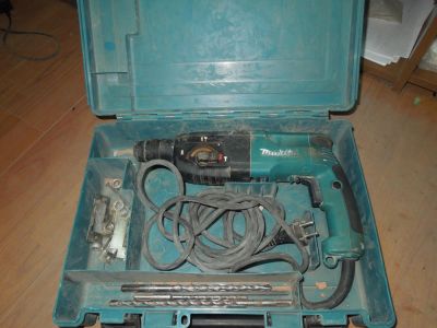 Лот: 7943823. Фото: 1. Продам Перфоратор Makita HR2450. Электроинструмент