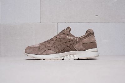 Лот: 11183541. Фото: 1. Кроссовки Asics Gel Lyte V артикул... Кеды, кроссовки, слипоны