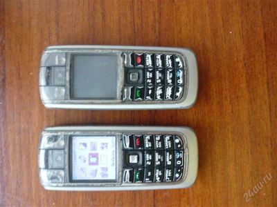 Лот: 1561930. Фото: 1. 2е (две) Nokia 6021 почти рабочие. Кнопочные мобильные телефоны