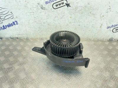 Лот: 25642168. Фото: 1. мотор печки Skoda Fabia 5J2. Кузов