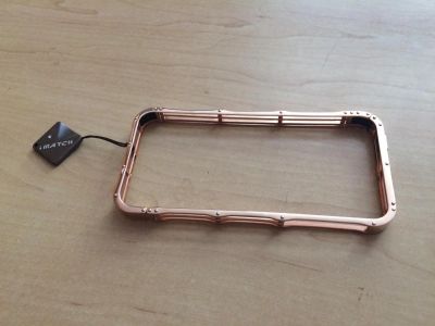 Лот: 5522867. Фото: 1. Бампер на iphone айфон 5\5s золотой... Чехлы, бамперы