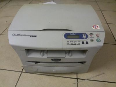 Лот: 7786232. Фото: 1. МФУ Brother DCP-7010R. МФУ и копировальные аппараты