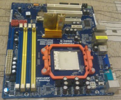 Лот: 5137409. Фото: 1. Материнская плата ASrock n68c-s. Материнские платы
