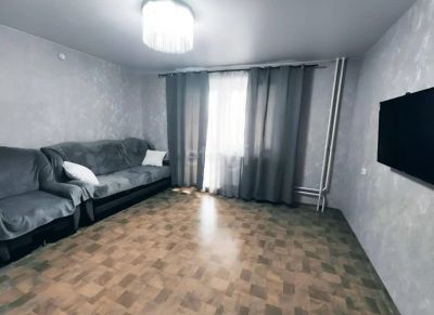 Лот: 20741628. Фото: 1. Продам 2-комн. кв. 65.1 кв.м... Квартиры, студии