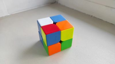 Лот: 19157115. Фото: 1. Куб 2х2 MoYu 2x2x2 MeiLong Magnetic. Настольные игры, карты