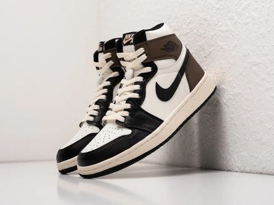 Лот: 17120245. Фото: 1. Кроссовки Nike Air Jordan 1 High... Кеды, кроссовки, слипоны